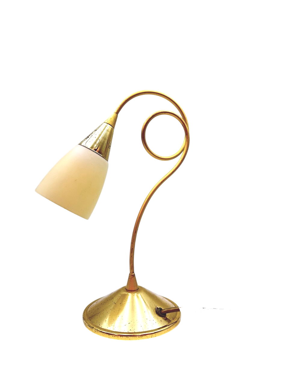 Gold wired lamp
