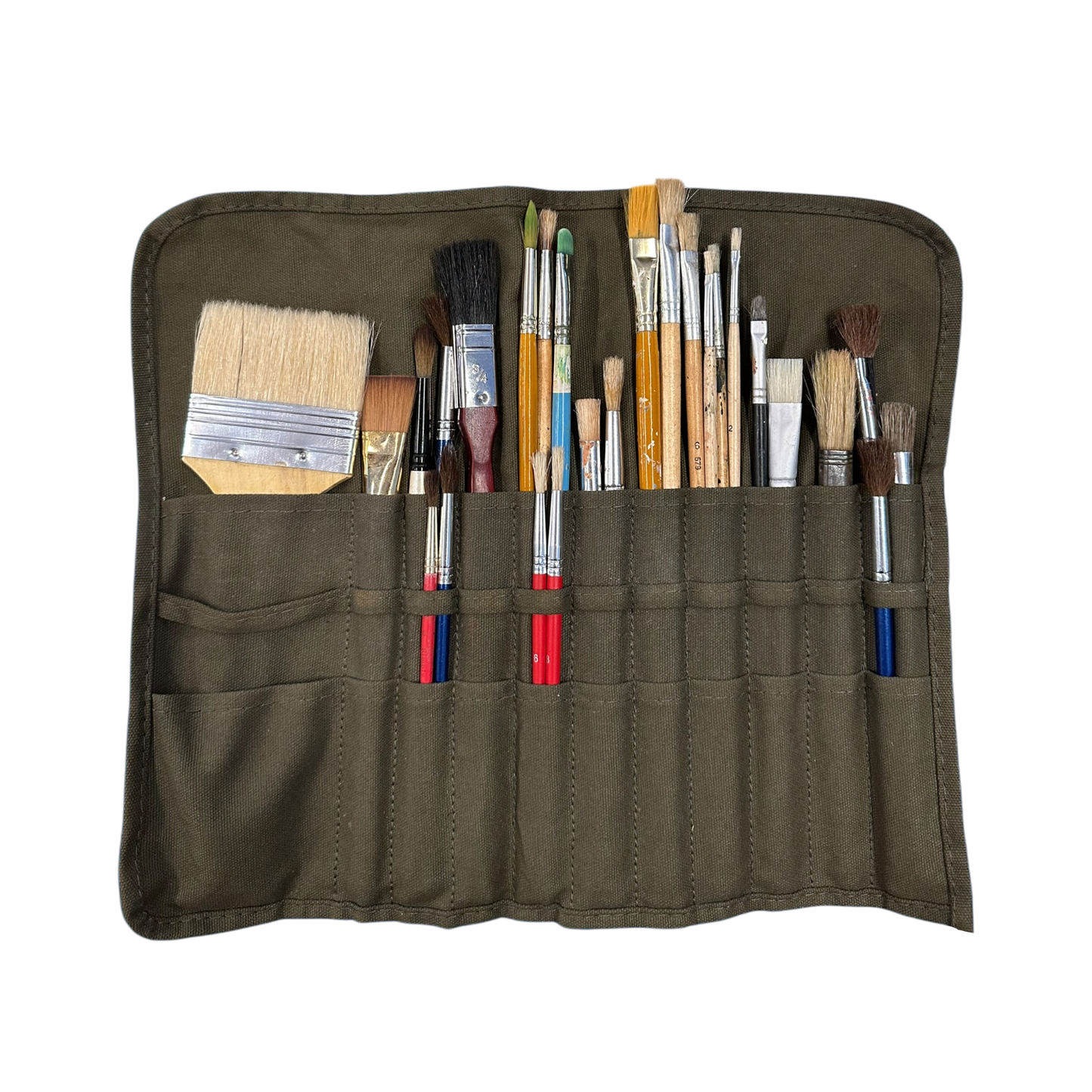 Set of paint brushes in pouch