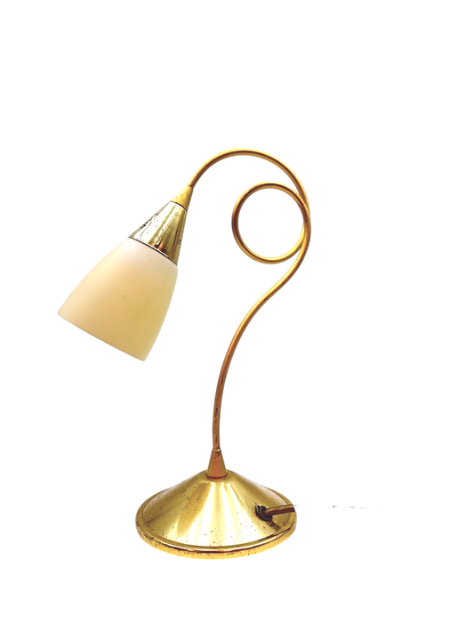 Gold wired lamp