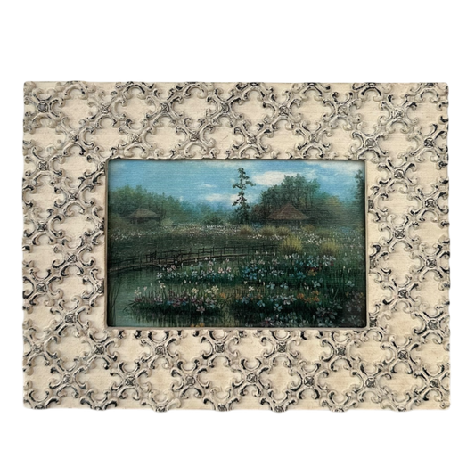White clover frame