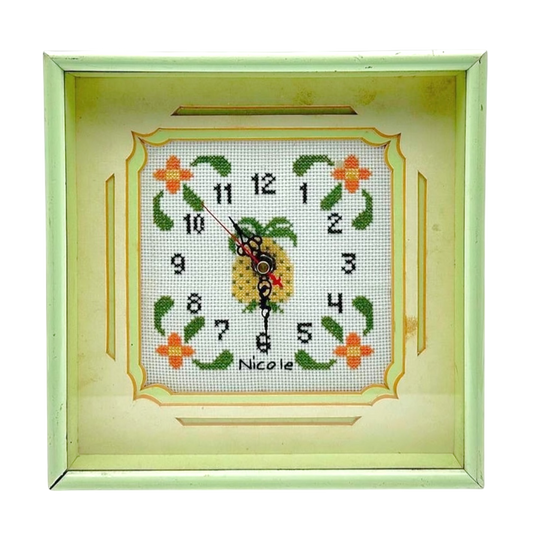 Green square clock