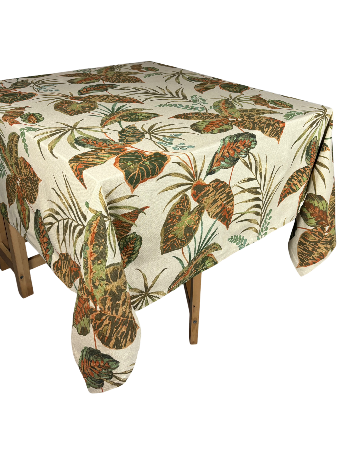 White table cloth with green leaves