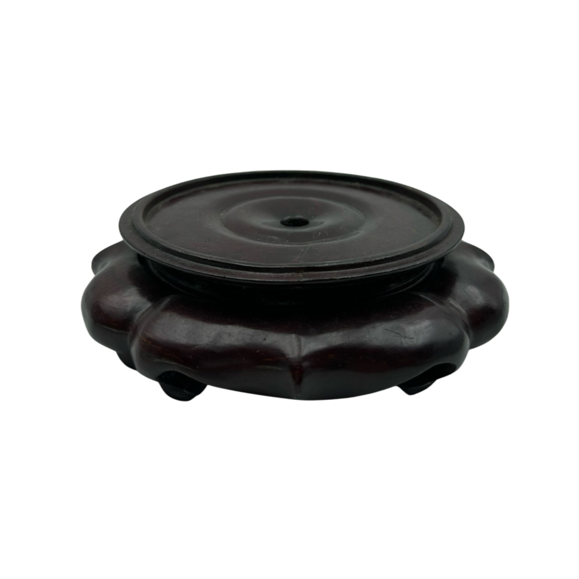 Black flower shaped platform