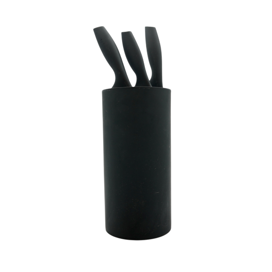 Black knife holder