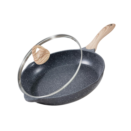 Metal pan with cover