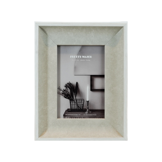 Stone frame in 4R and 5R